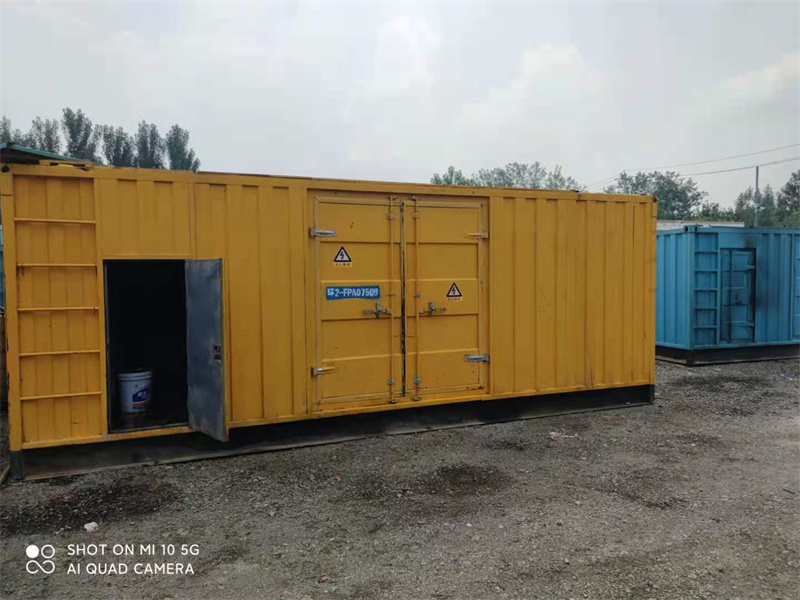 西湖200KW柴油发电机组需要配备什么型号的电缆线？