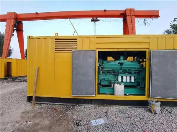 西湖冬季低温环境下，500KW发电机组应该选择什么类型的启动电瓶？